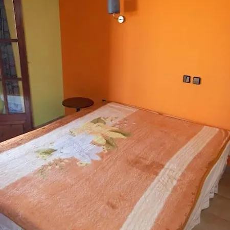 Enelladi * Néos Pírgos