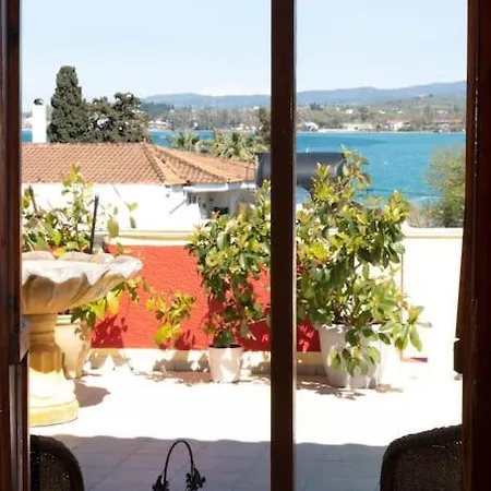 Enelladi Apartman Néos Pírgos